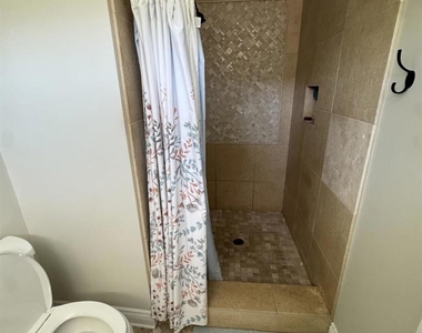 1250 Cape Cod Way - Photo Thumbnail 16