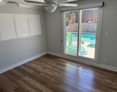 1250 Cape Cod Way - Photo Thumbnail 13