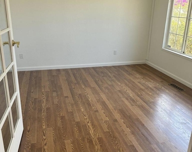 2119 Sugartree Dr - Photo Thumbnail 3