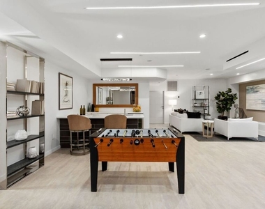1849 Coldwater Canyon Drive - Photo Thumbnail 26