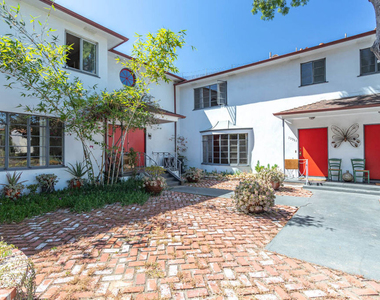 10959 Strathmore Drive - Photo Thumbnail 33