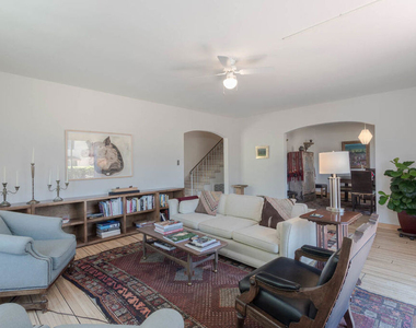 10959 Strathmore Drive - Photo Thumbnail 3