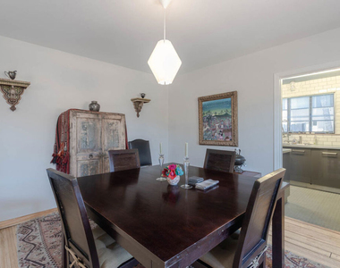 10959 Strathmore Drive - Photo Thumbnail 12