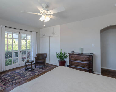 10959 Strathmore Drive - Photo Thumbnail 29
