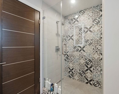 12911 Bluff Creek Drive - Photo Thumbnail 24