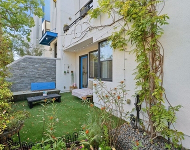 12911 Bluff Creek Drive - Photo Thumbnail 33