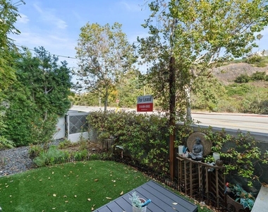 12911 Bluff Creek Drive - Photo Thumbnail 34