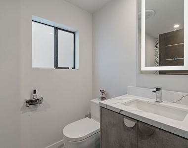 12911 Bluff Creek Drive - Photo Thumbnail 23