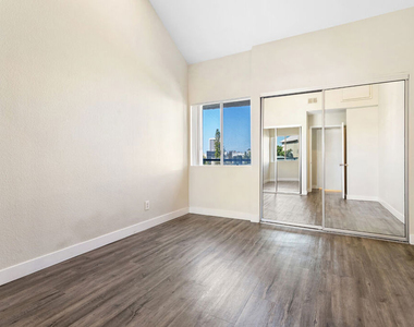 1626 Malcolm Avenue - Photo Thumbnail 10