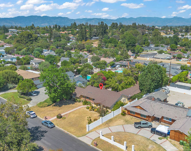 9322 Lasaine Avenue - Photo Thumbnail 45