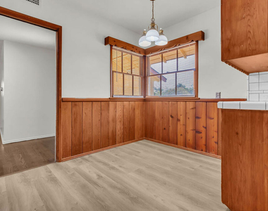 9322 Lasaine Avenue - Photo Thumbnail 7