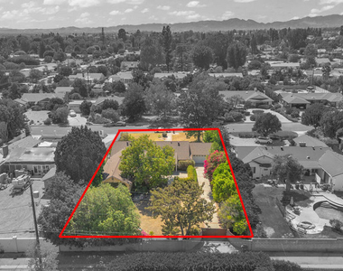 9322 Lasaine Avenue - Photo Thumbnail 49