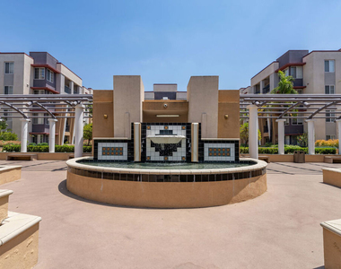 360 W Avenue 26 - Photo Thumbnail 2