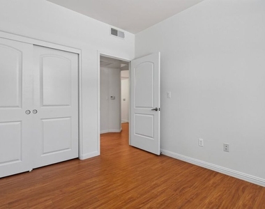 360 W Avenue 26 - Photo Thumbnail 39