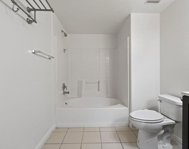 360 W Avenue 26 - Photo Thumbnail 31