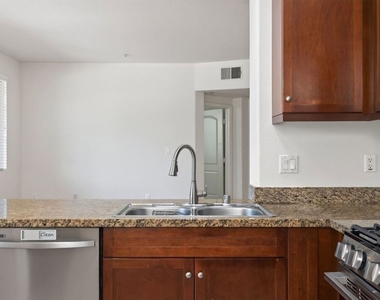 360 W Avenue 26 - Photo Thumbnail 13