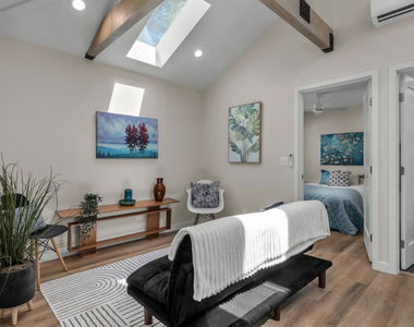 2319 1/2 Teviot Street - Photo Thumbnail 9