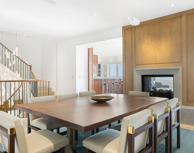 1347 Palisades Beach Road - Photo Thumbnail 3