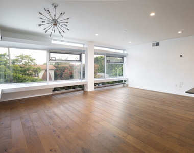 12770 Caswell Avenue - Photo Thumbnail 3