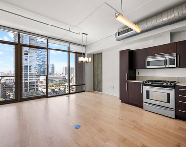 1100 S Hope Street - Photo Thumbnail 40