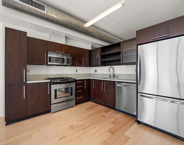 1100 S Hope Street - Photo Thumbnail 43