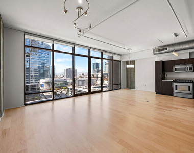 1100 S Hope Street - Photo Thumbnail 36