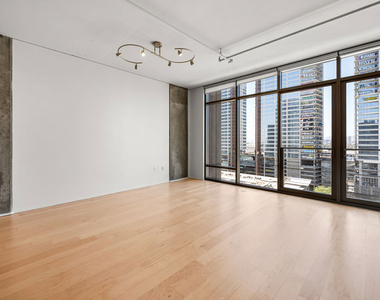1100 S Hope Street - Photo Thumbnail 39