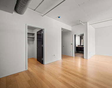 1100 S Hope Street - Photo Thumbnail 30