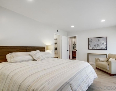 6952 Camino Amero - Photo Thumbnail 24