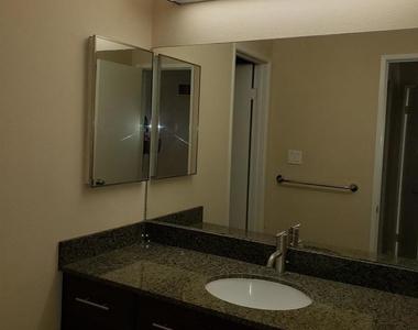 7425 Charmant - Photo Thumbnail 9