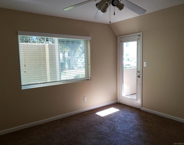 7425 Charmant - Photo Thumbnail 4