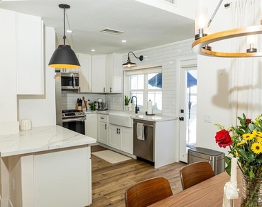 10060 Scripps Vista Way - Photo Thumbnail 10