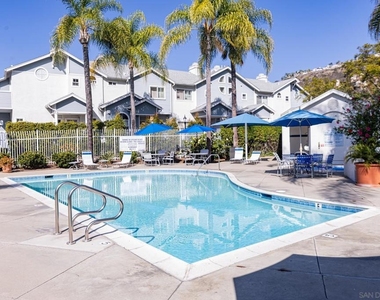 10060 Scripps Vista Way - Photo Thumbnail 37