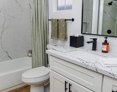 10060 Scripps Vista Way - Photo Thumbnail 18