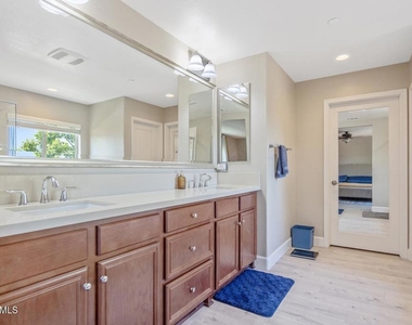 7092 Crimora Avenue - Photo Thumbnail 11