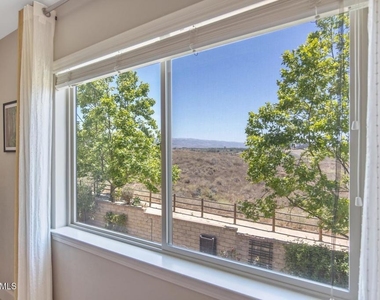 7092 Crimora Avenue - Photo Thumbnail 10