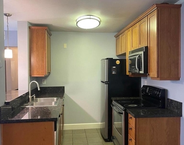 10982 Roebling Avenue - Photo Thumbnail 5