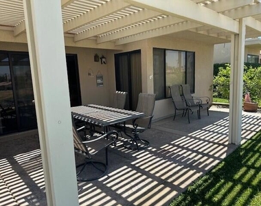 77196 Pauma Valley Way - Photo Thumbnail 10