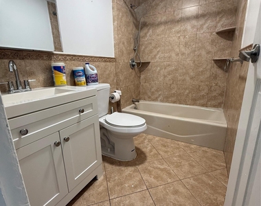 6020 60th Street - Photo Thumbnail 12
