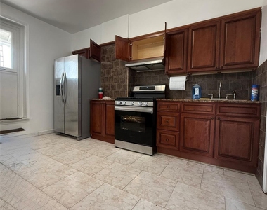 6020 60th Street - Photo Thumbnail 17