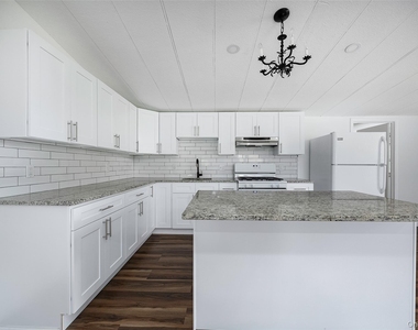 82 Lake Road - Photo Thumbnail 6