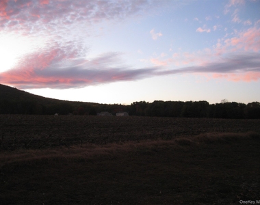 82 Lake Road - Photo Thumbnail 25