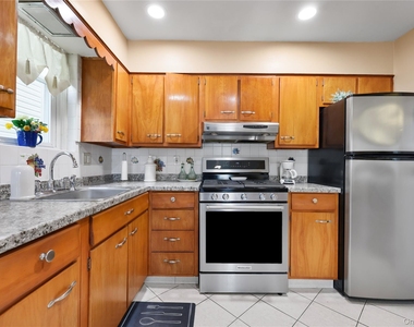 29 Brookridge Avenue - Photo Thumbnail 14