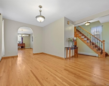 29 Brookridge Avenue - Photo Thumbnail 7