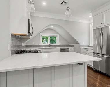 82 Douglas Road - Photo Thumbnail 3