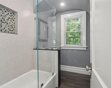 82 Douglas Road - Photo Thumbnail 7