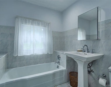 116 School House Lane - Photo Thumbnail 23