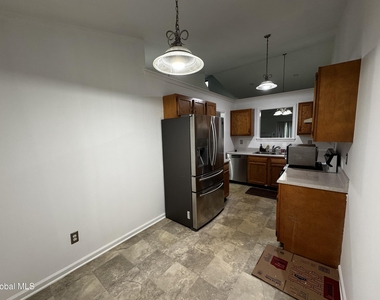 98 Harvard Road - Photo Thumbnail 9