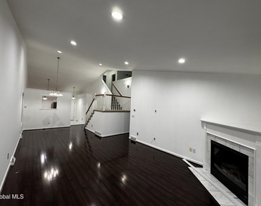 98 Harvard Road - Photo Thumbnail 13