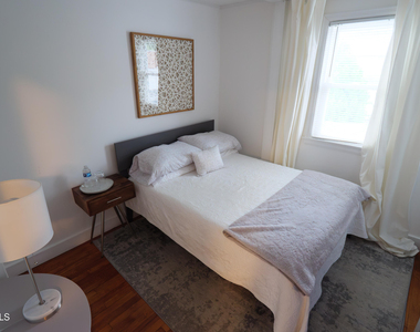 254 Grand Avenue - Photo Thumbnail 9